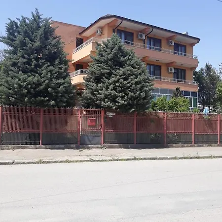Hostel Egreta *